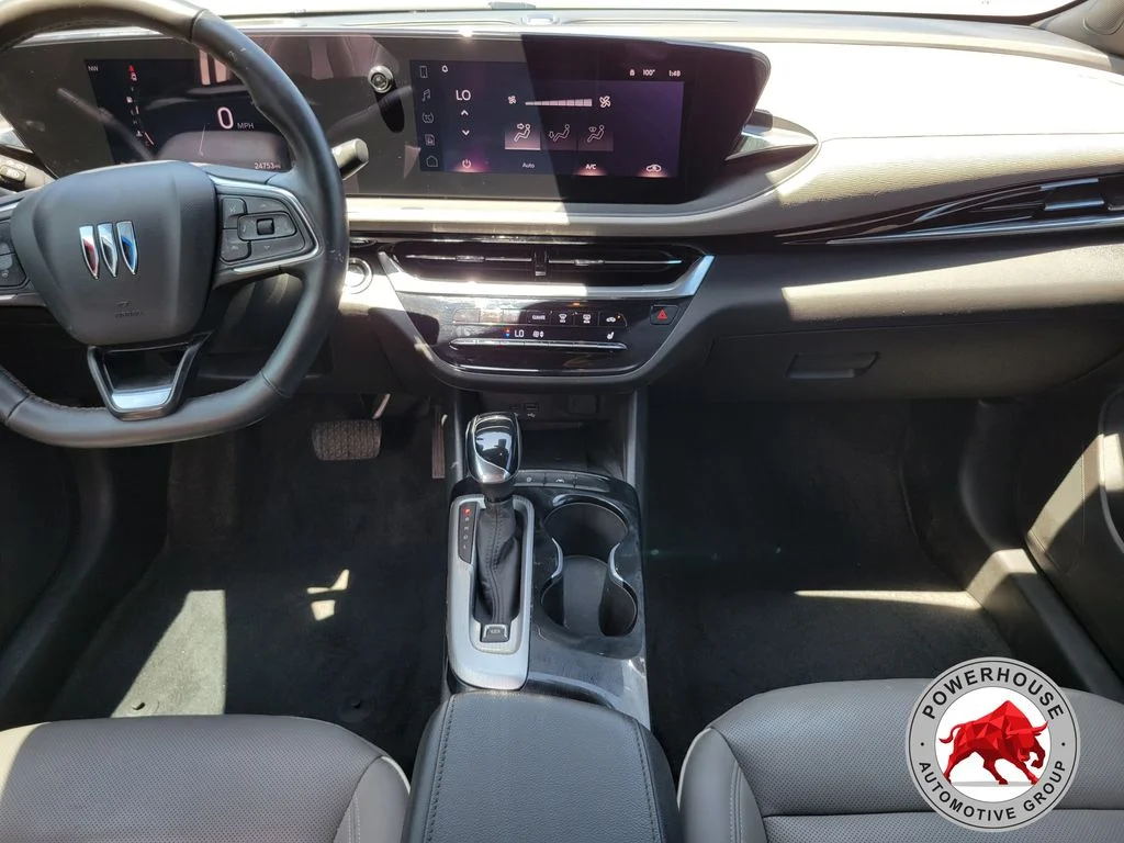 Used 2024 Black Buick Avenir image 20