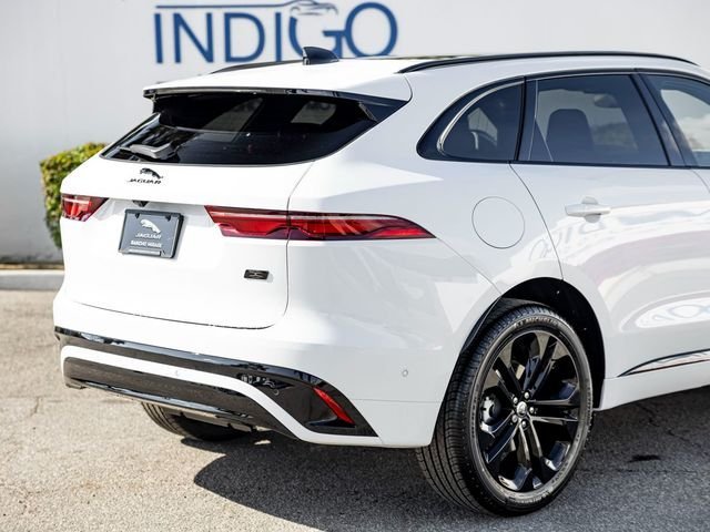 New 2026 Fuji White JAGUAR P250 R-DYNAMIC S image 7