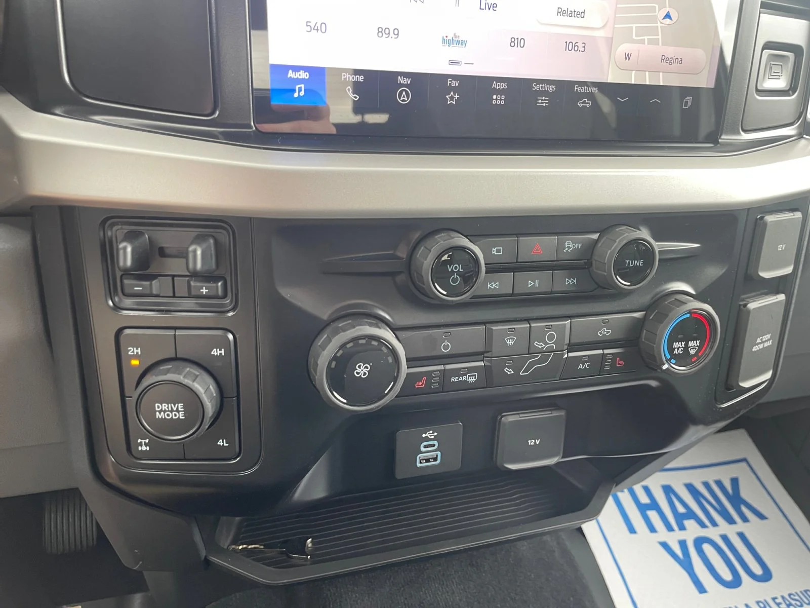 New 2026 Oxford White Ford XLT image 19