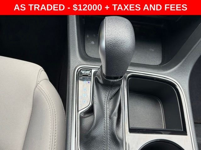 Used 2019 Red Hyundai SE image 24