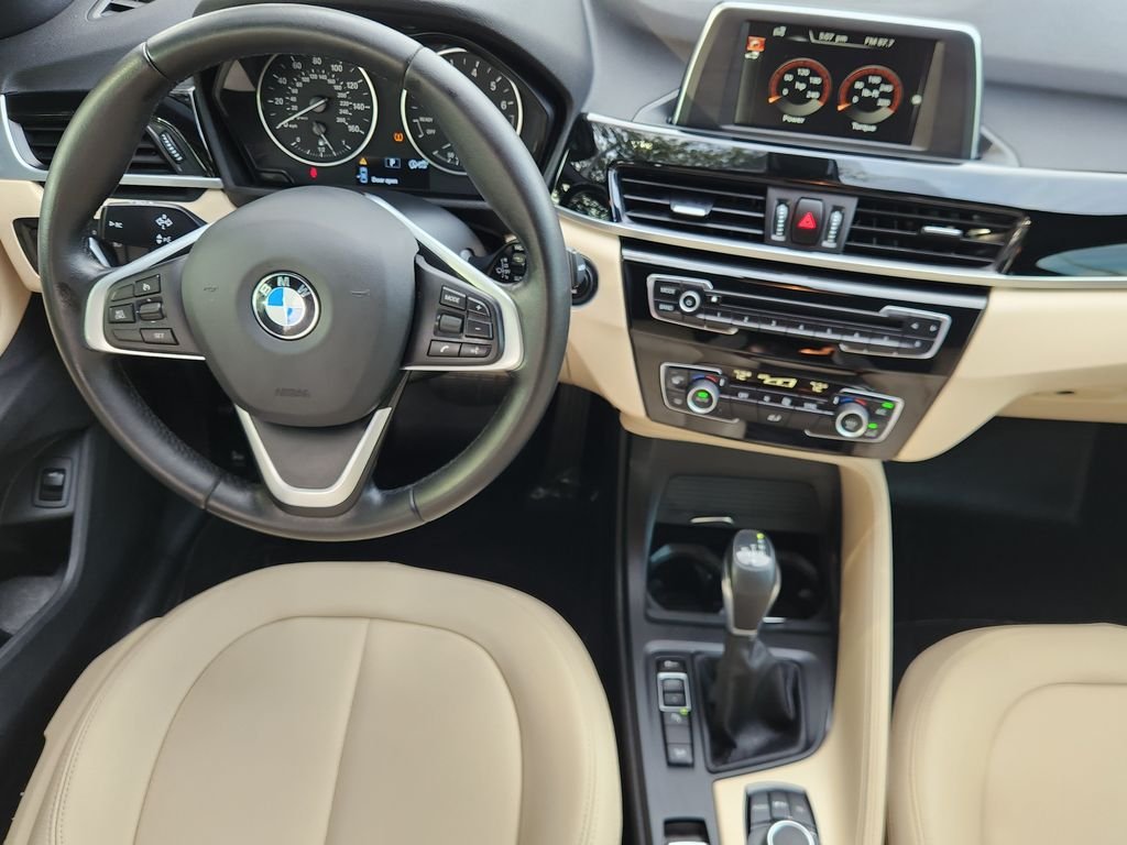 Used 2017 Jet Black BMW xDrive28i image 28