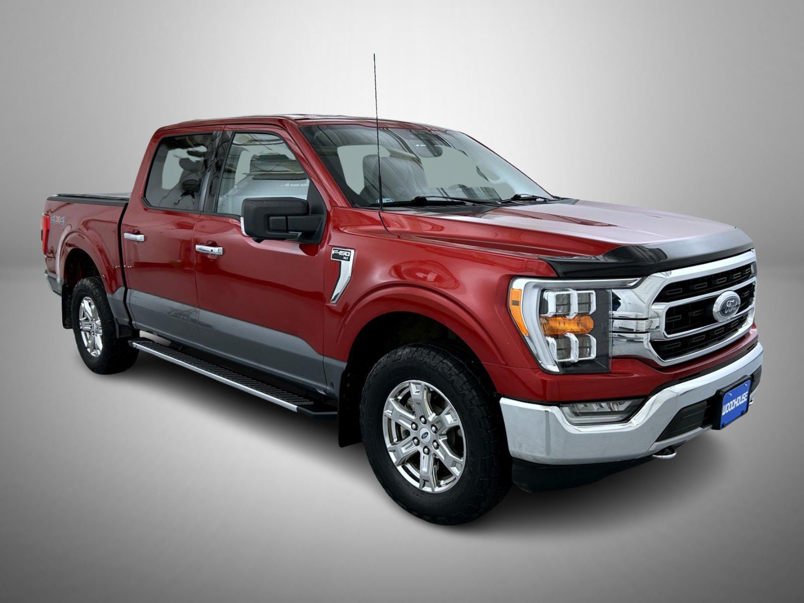 Used 2021 Red Ford XLT image 3