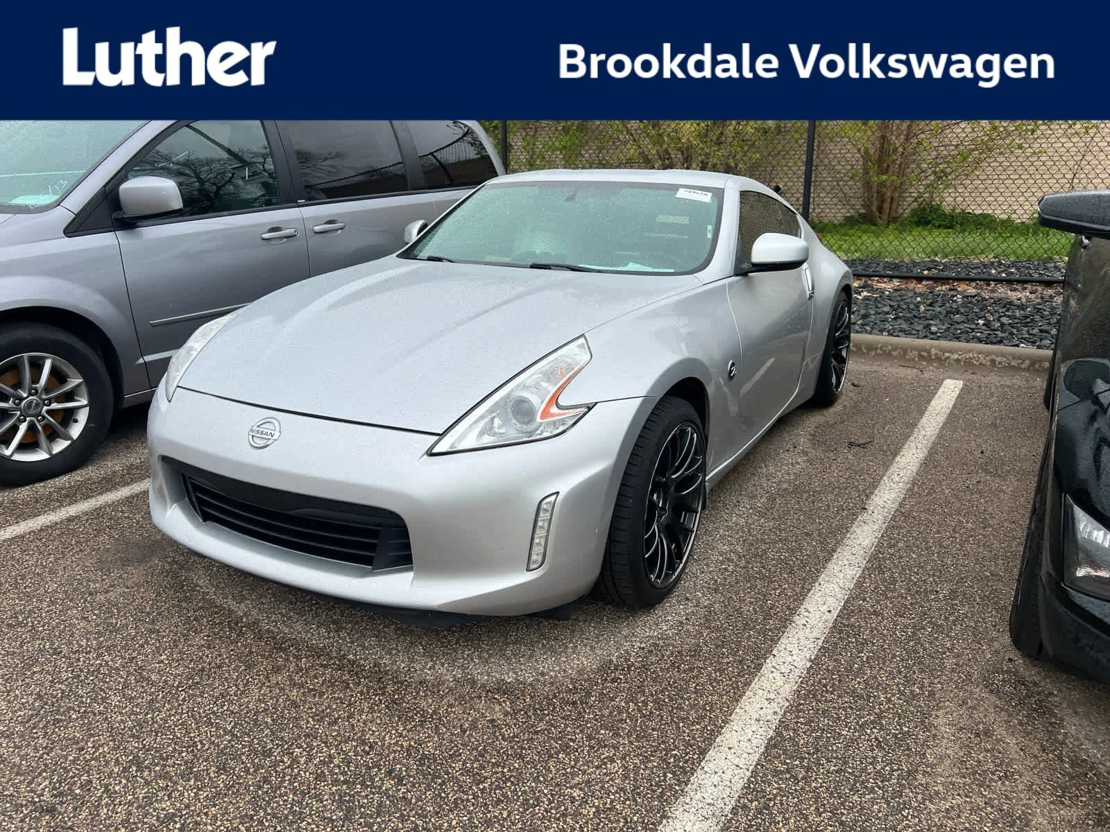 2014 Nissan 370Z Coupe Touring 7AT's photo