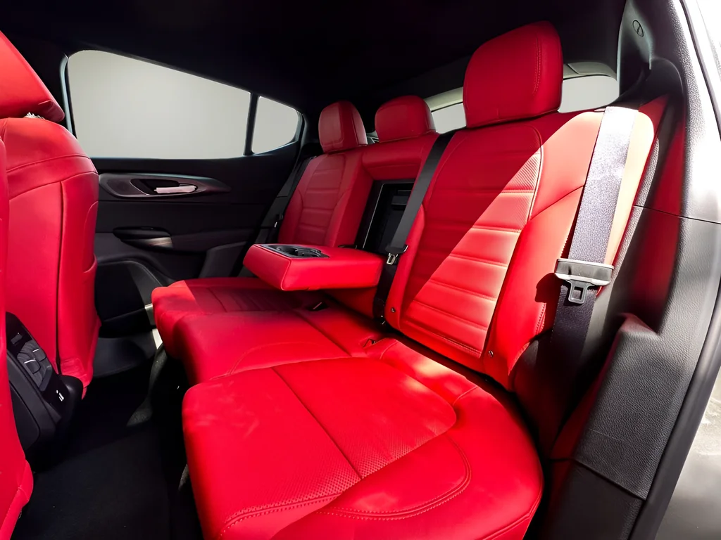 2026 Alfa Romeo Tonale Sprint - Photo 19