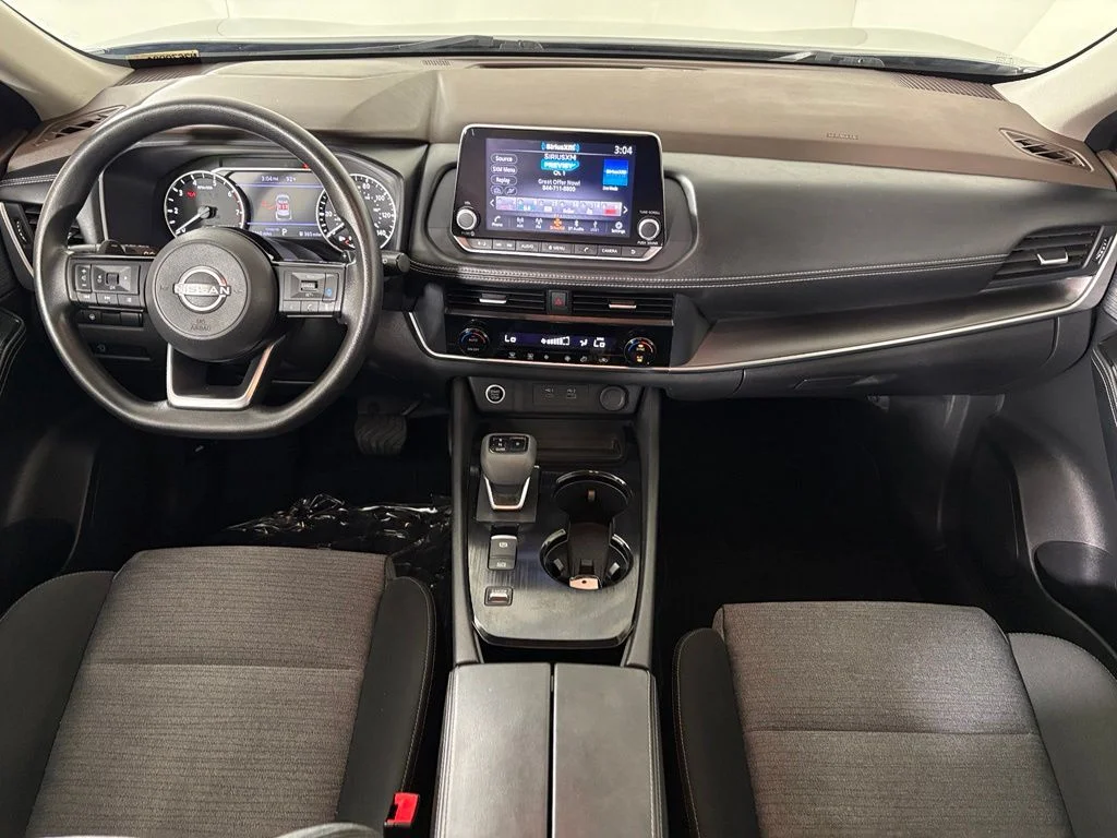 Used 2023 Gray Nissan SV image 33
