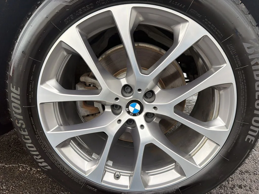 Certified Used 2019 Mineral White Metallic BMW xDrive40i image 49
