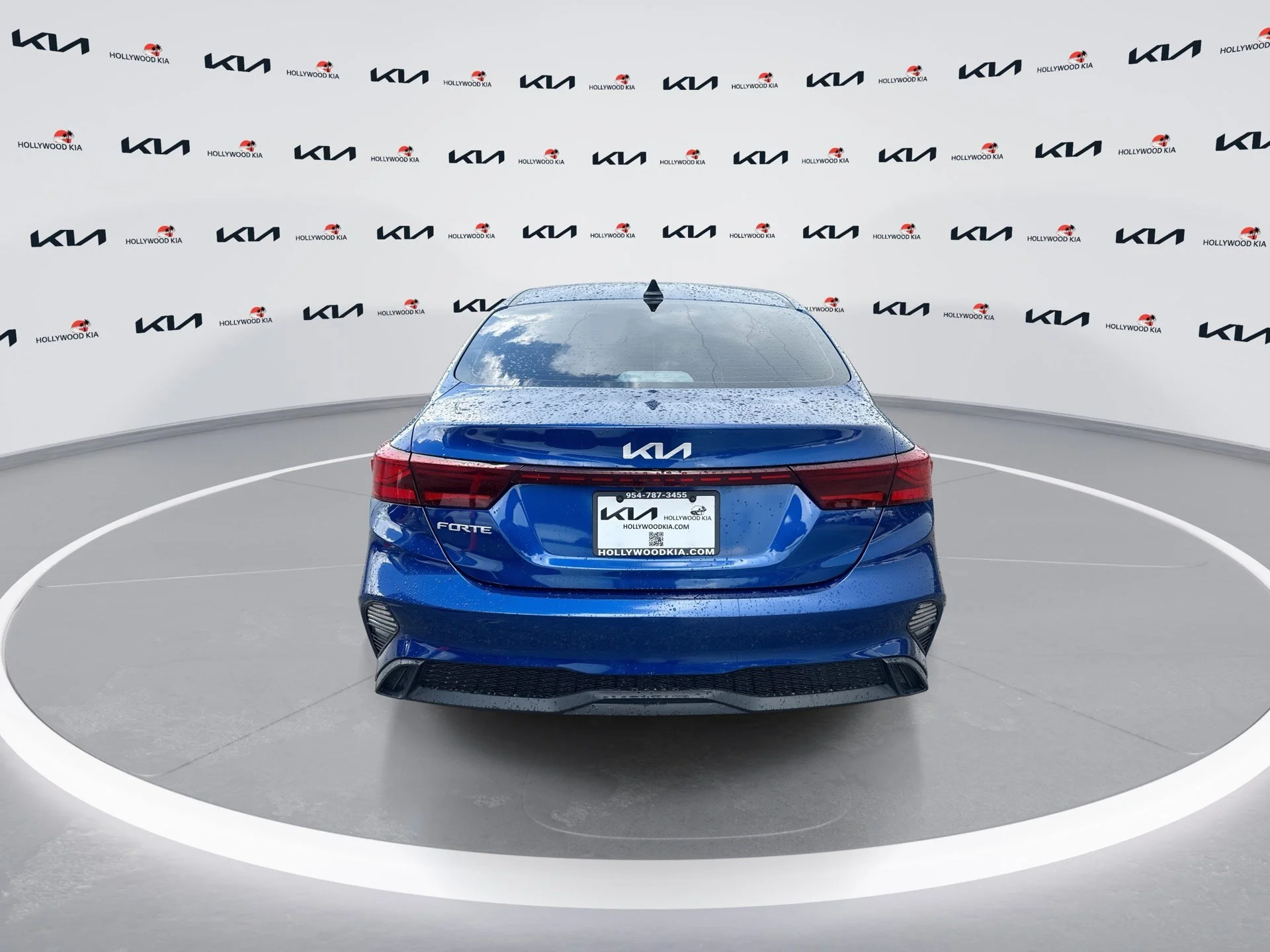 Certified Used 2023 Deep Sea Blue Kia LXS image 7