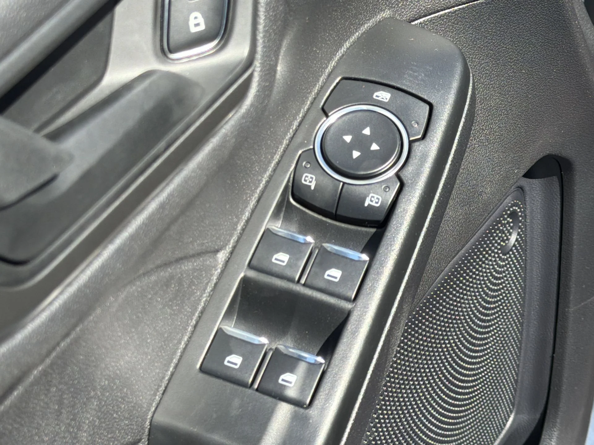 New 2026 Oxford White Ford Active® image 20