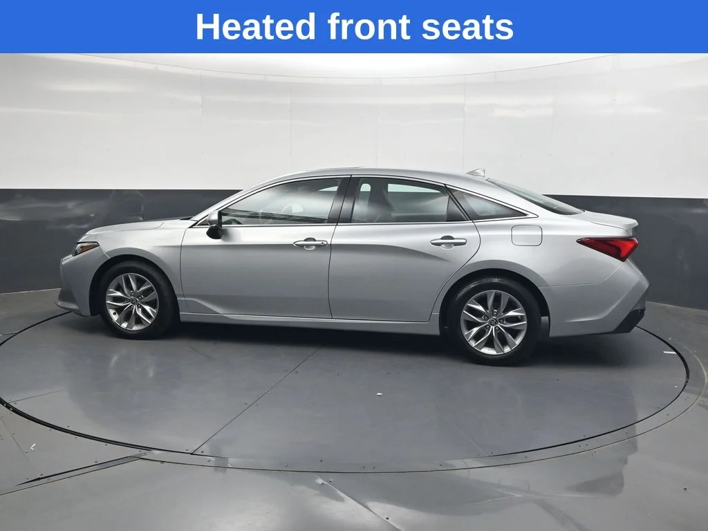 2022 Toyota Avalon XLE - Photo 7