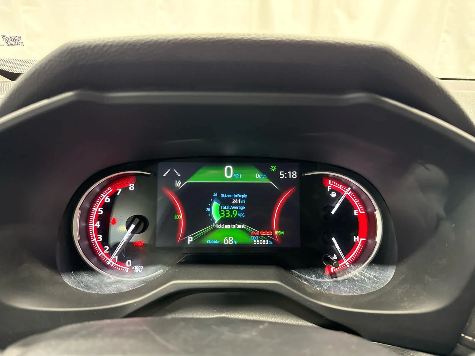 Used 2023 Grn/green Toyota XLE image 24