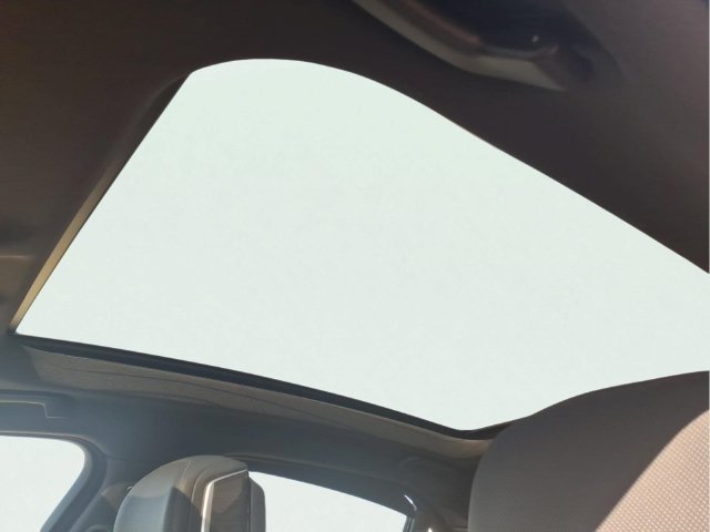 Used 2023 Gray BMW i xDrive image 18