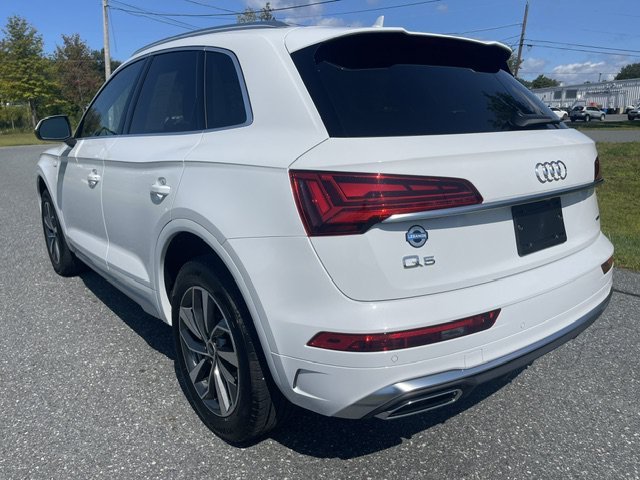 Used 2024 White Audi S line Premium image 3