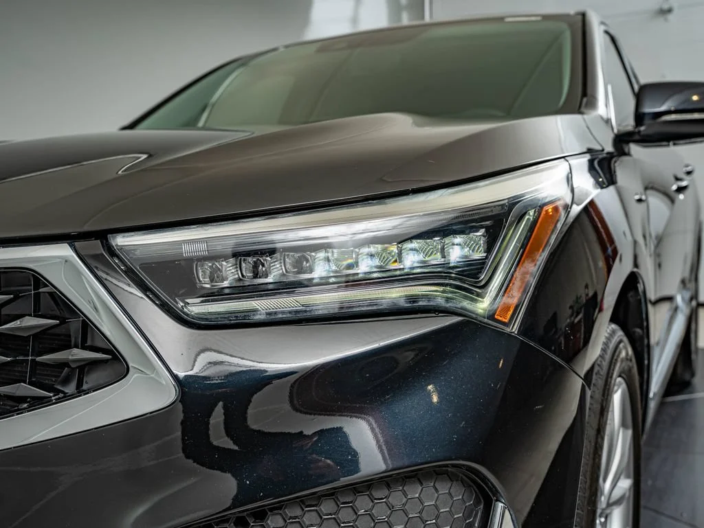 Used 2021 Black Acura  image 13