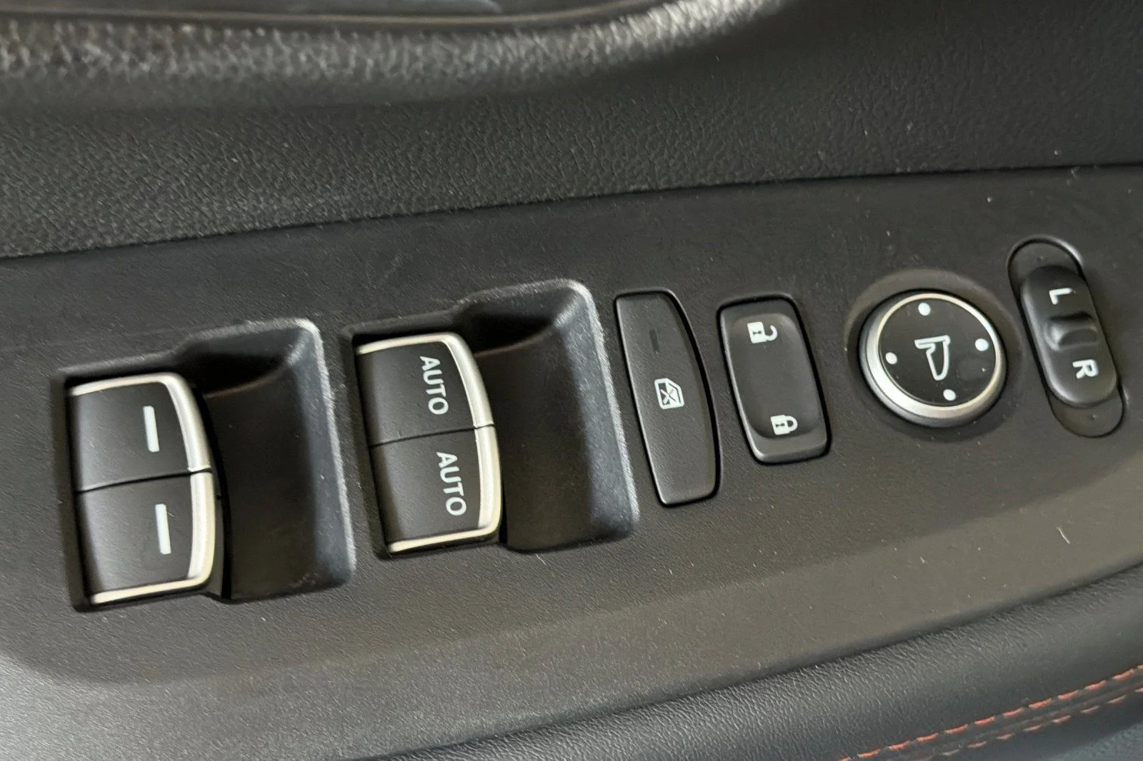 Used 2024  Honda Sport image 16