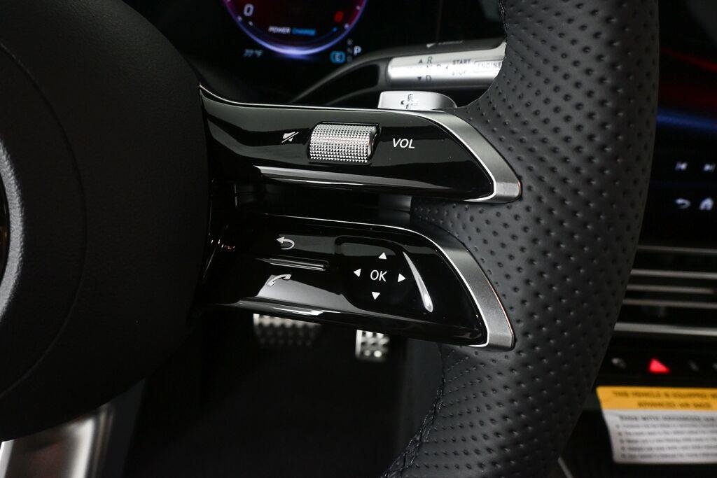 New 2027 Polar White Mercedes-Benz CLA 220 image 11