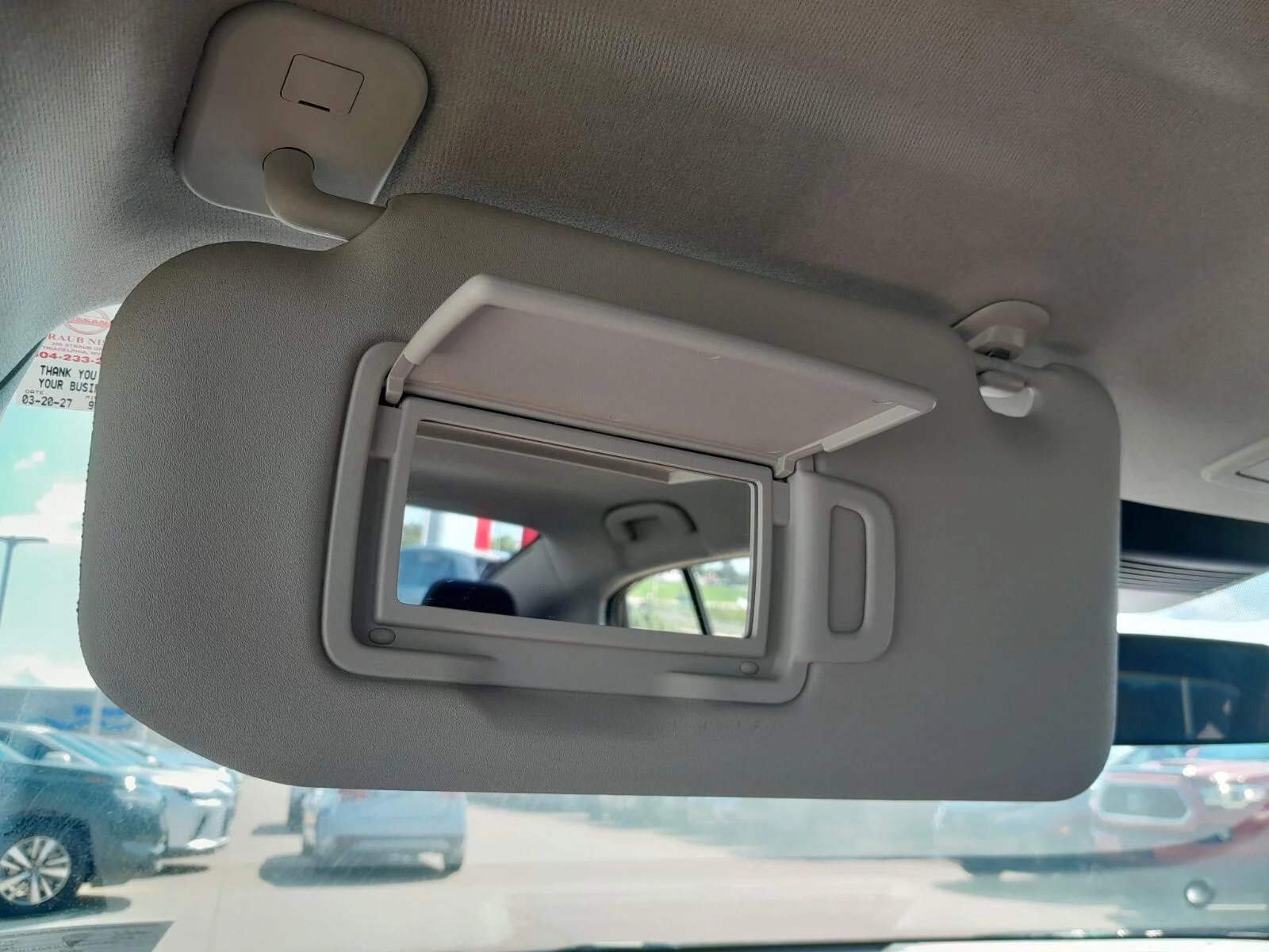 Used 2025 Super Black Nissan SR image 29