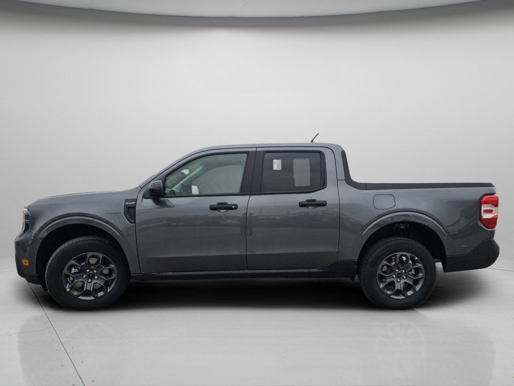 New 2026 Carbonized Gray Metallic Ford XLT image 19
