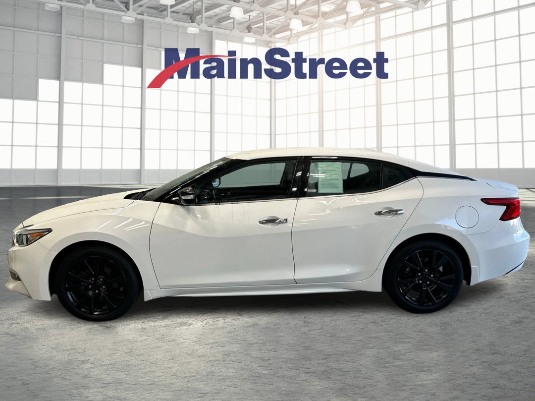 Used 2018 Nissan Maxima SV with VIN 1N4AA6AP8JC403455 for sale in Lansing, KS