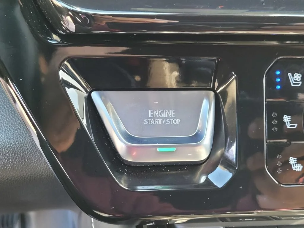 2026 GMC Sierra 1500 AT4X - Photo 15