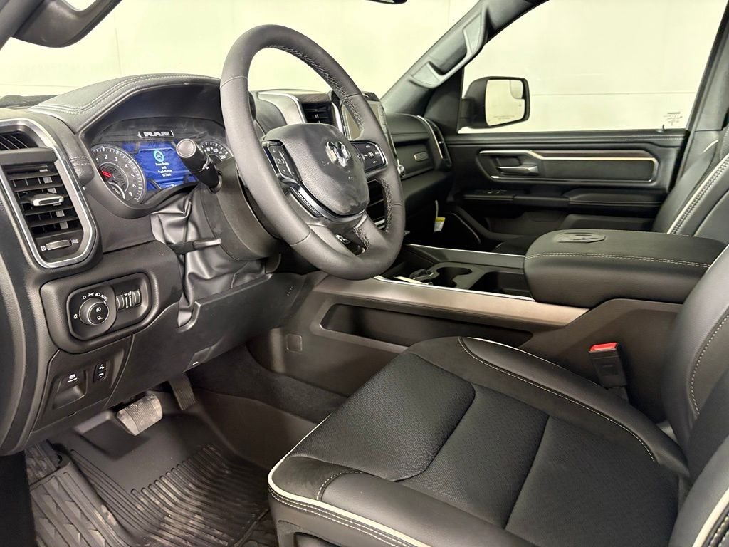 New 2026 Bright White Clear-Coat Exterior Paint RAM Laramie image 22