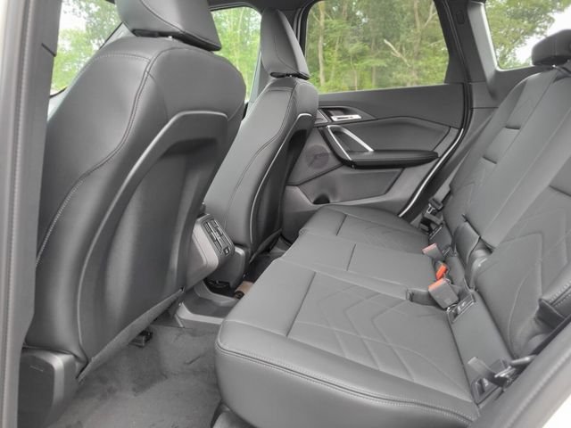 2026 BMW X1 28i - Photo 18