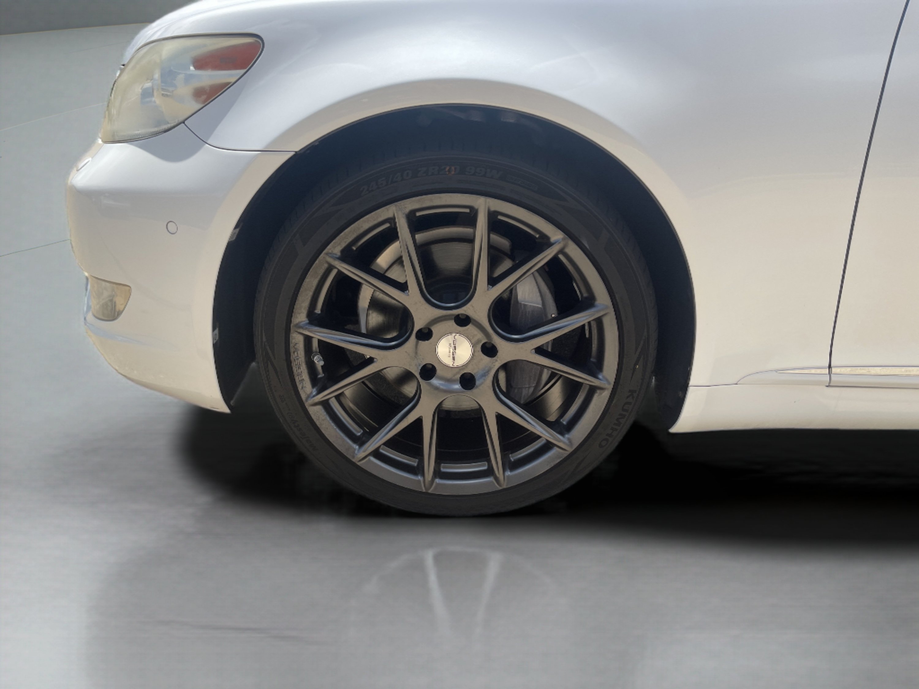 Used 2012 Starfire Pearl Lexus 4DR SDN RWD image 27