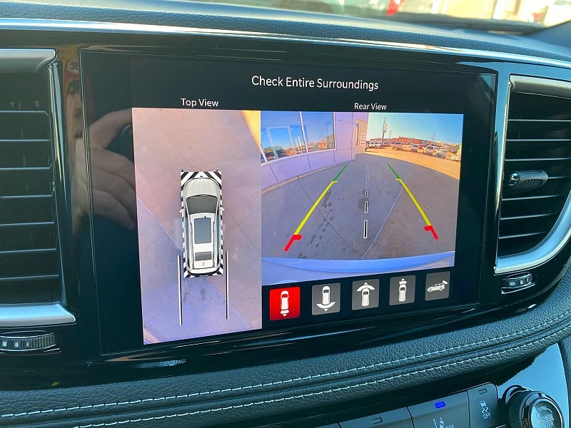 2026 Chrysler Pacifica Select - Photo 15