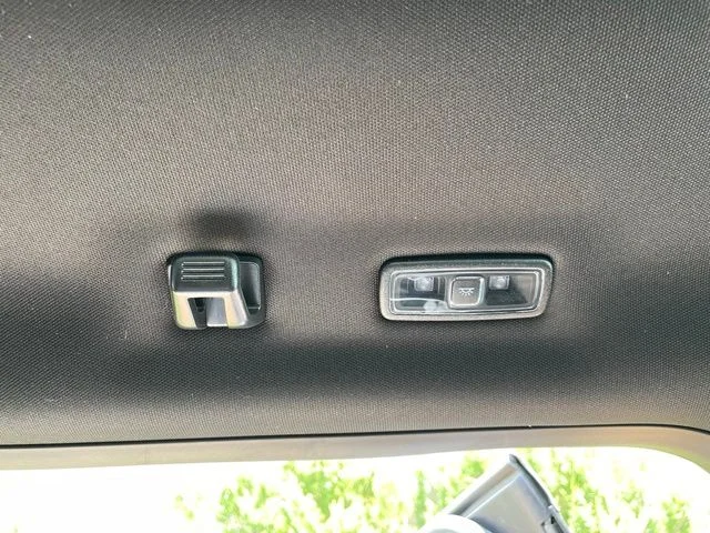 Certified Used 2023 White Ford Lariat image 64