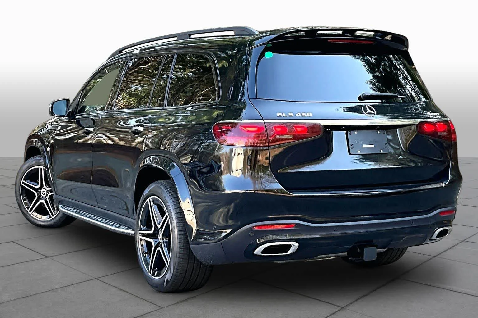 New 2026 Obsidian Black Metallic Mercedes-Benz GLS 450 image 4