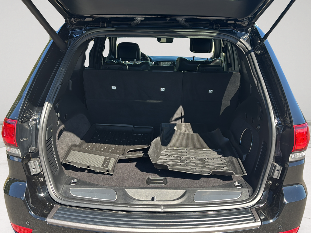 Used 2020 Black Jeep Trailhawk image 21