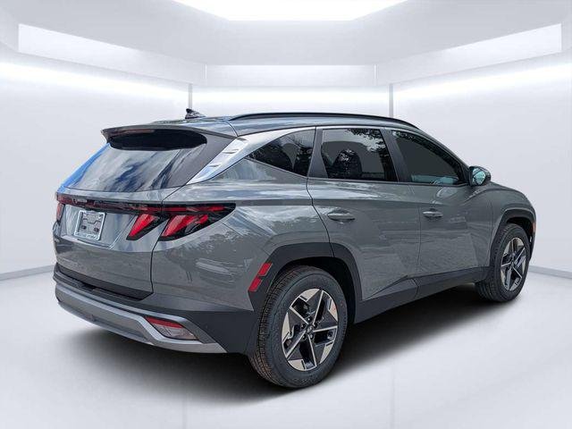 New 2026 Gray Hyundai SEL FWD image 3
