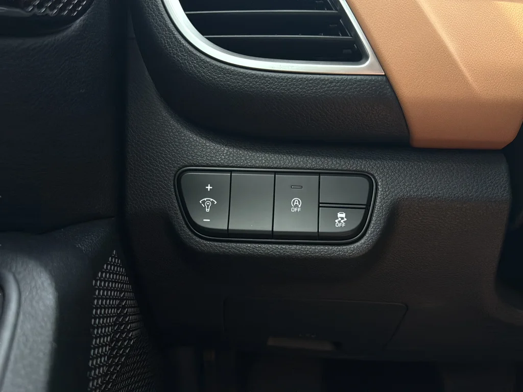 Certified Used 2025 Fusion Black Kia EX image 19
