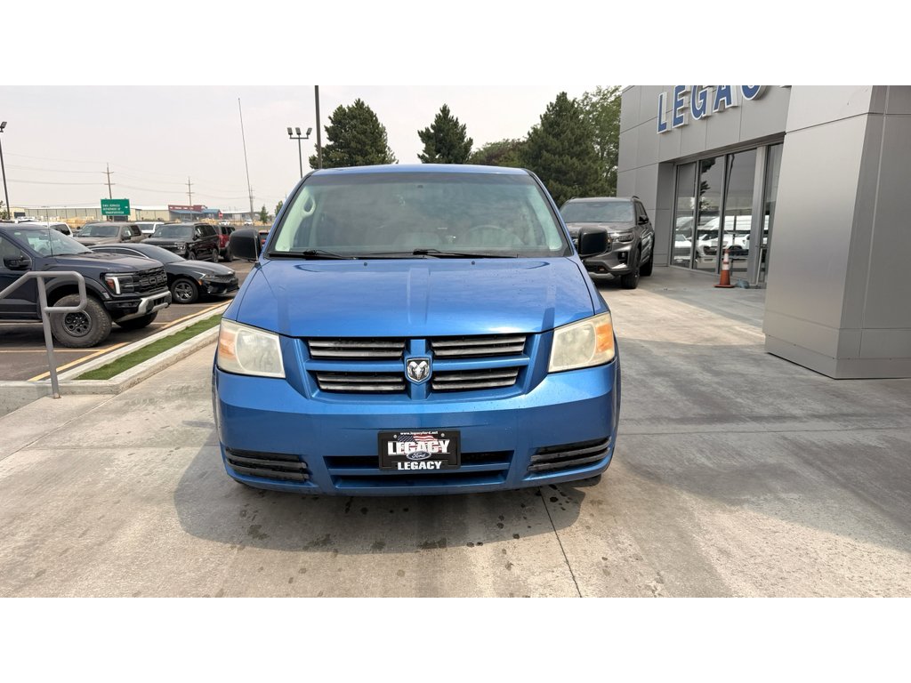 Used 2008 Dodge Grand Caravan SE with VIN 2D8HN44H18R781299 for sale in La Grande, OR