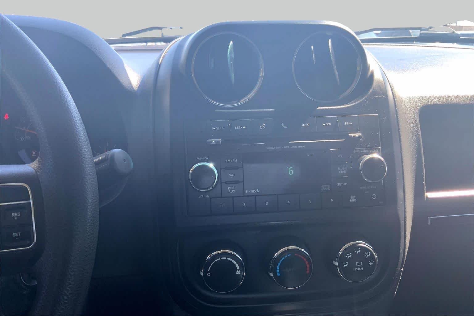 Pre-Owned 2017 Jeep Patriot Sport
