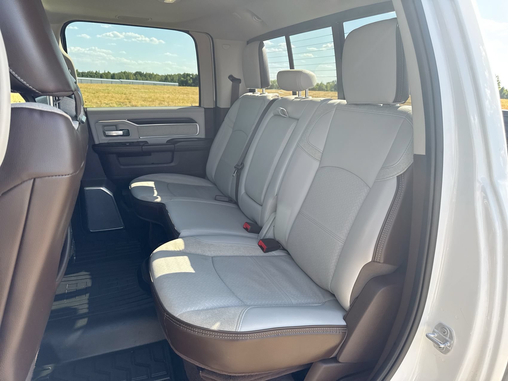 Used 2026 White Ram Laramie image 23