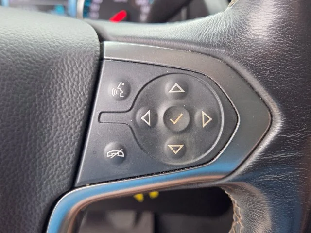 Used 2018 White Chevrolet LS image 27
