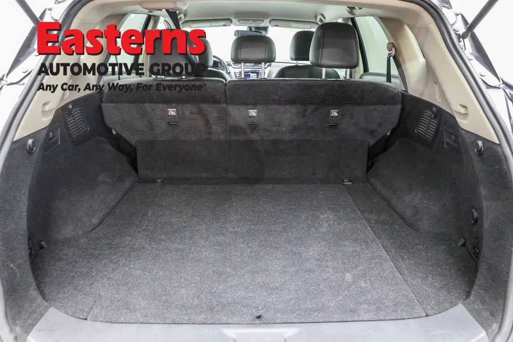 Used 2023 Black Nissan SV image 9
