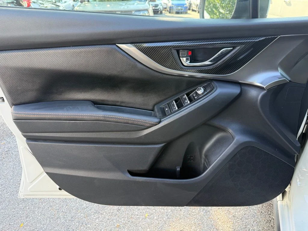 Used 2019 White Subaru 2.0i Limited image 24