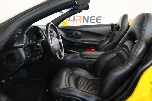 Used 2000 Yellow Chevrolet Base image 10