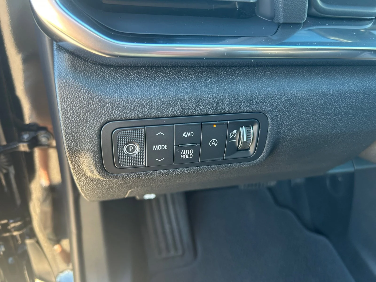 New 2027 Ebony Twilight Metallic GMC AWD Denali image 16