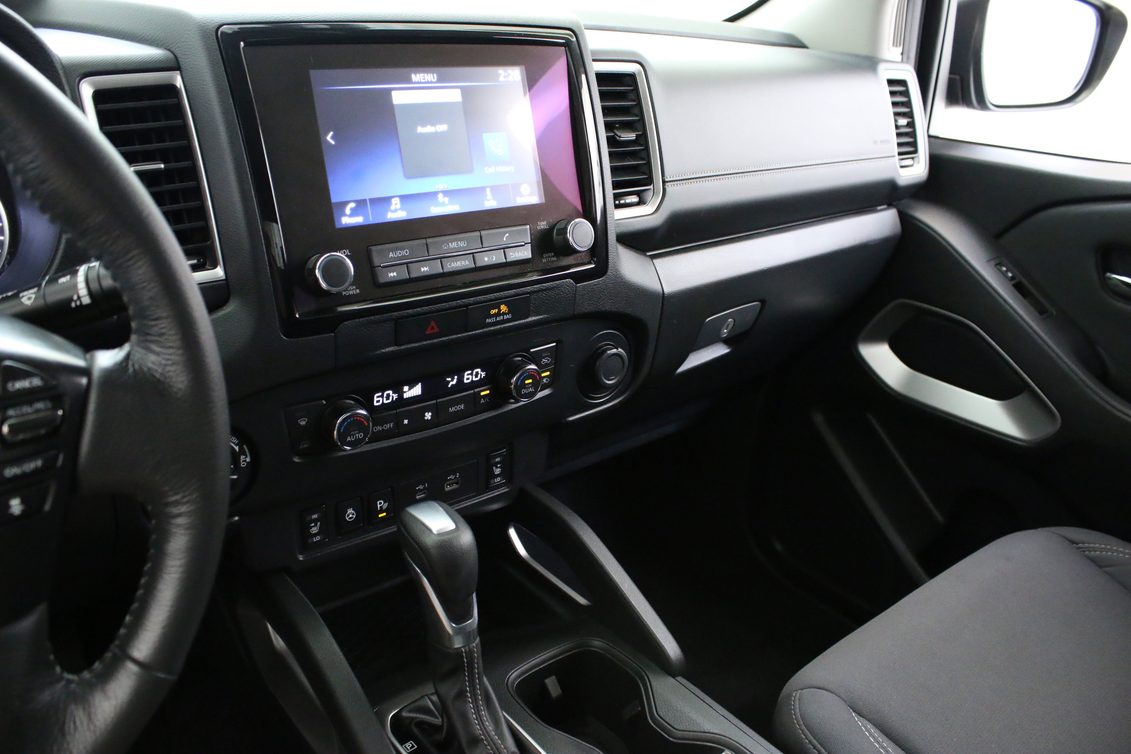 Used 2022 Gray Nissan King Cab SV 4x4 image 19