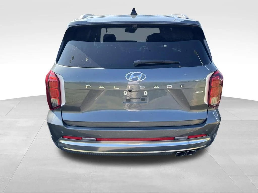 Used 2025 Gray Hyundai Calligraphy image 18