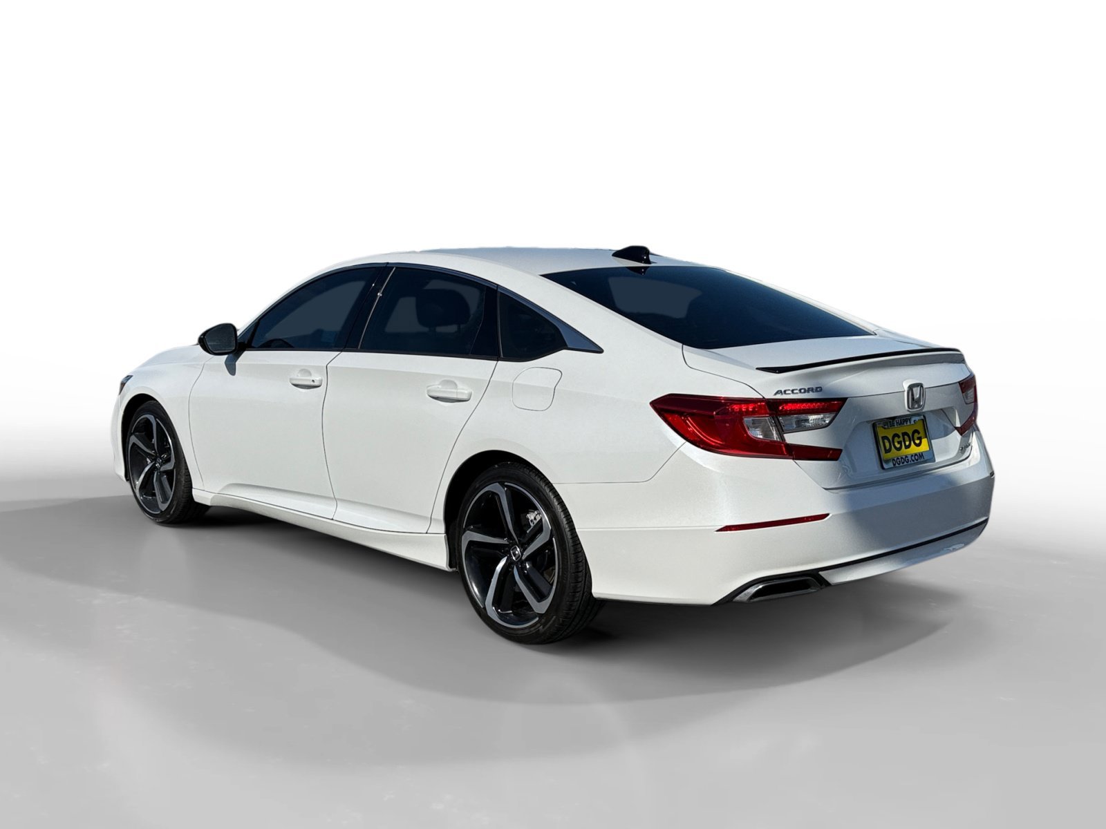 Used 2022 Platinum White Honda Sport image 3
