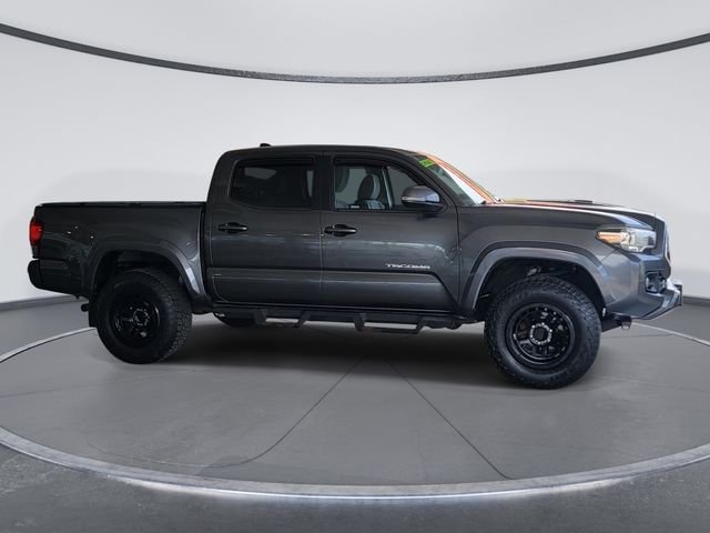 Used 2016 Toyota Tacoma TRD Sport with VIN 3TMCZ5AN5GM042830 for sale in Woodbury, NJ