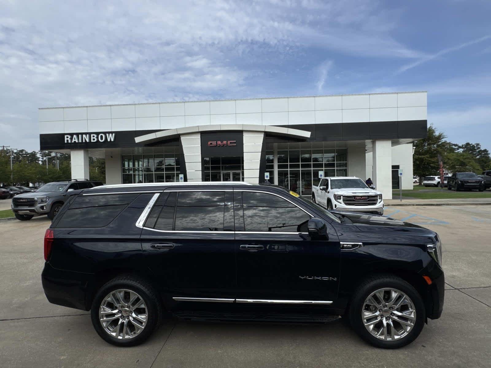 2021 GMC Yukon SLT