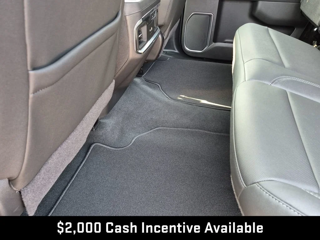 2026 GMC Sierra 1500 SLT - Photo 40