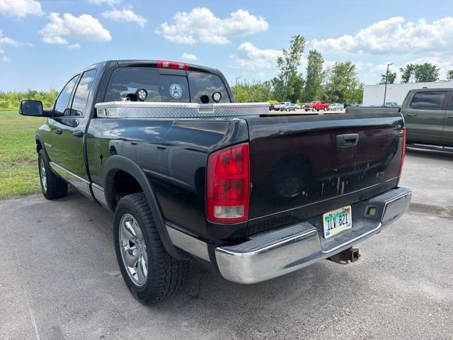 Used 2004 Black Dodge SLT image 8