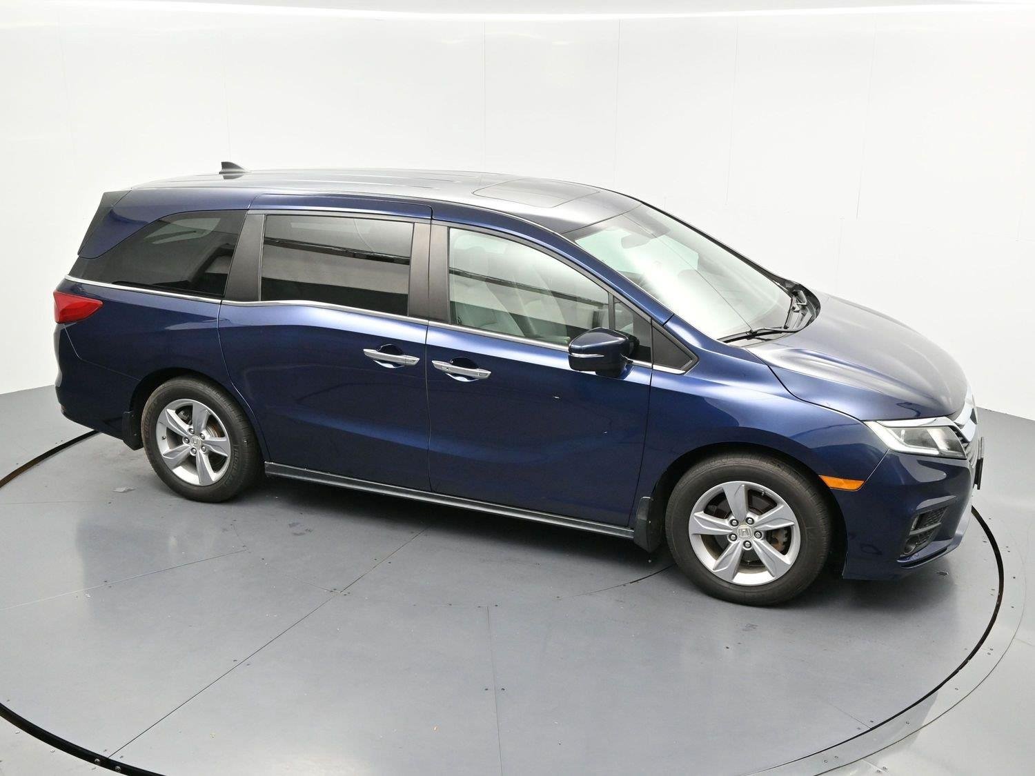 Used 2018 Blue Honda EX-L image 35