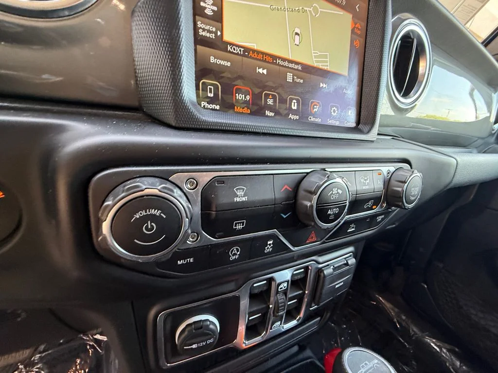 Used 2023 Gray Jeep Overland image 23