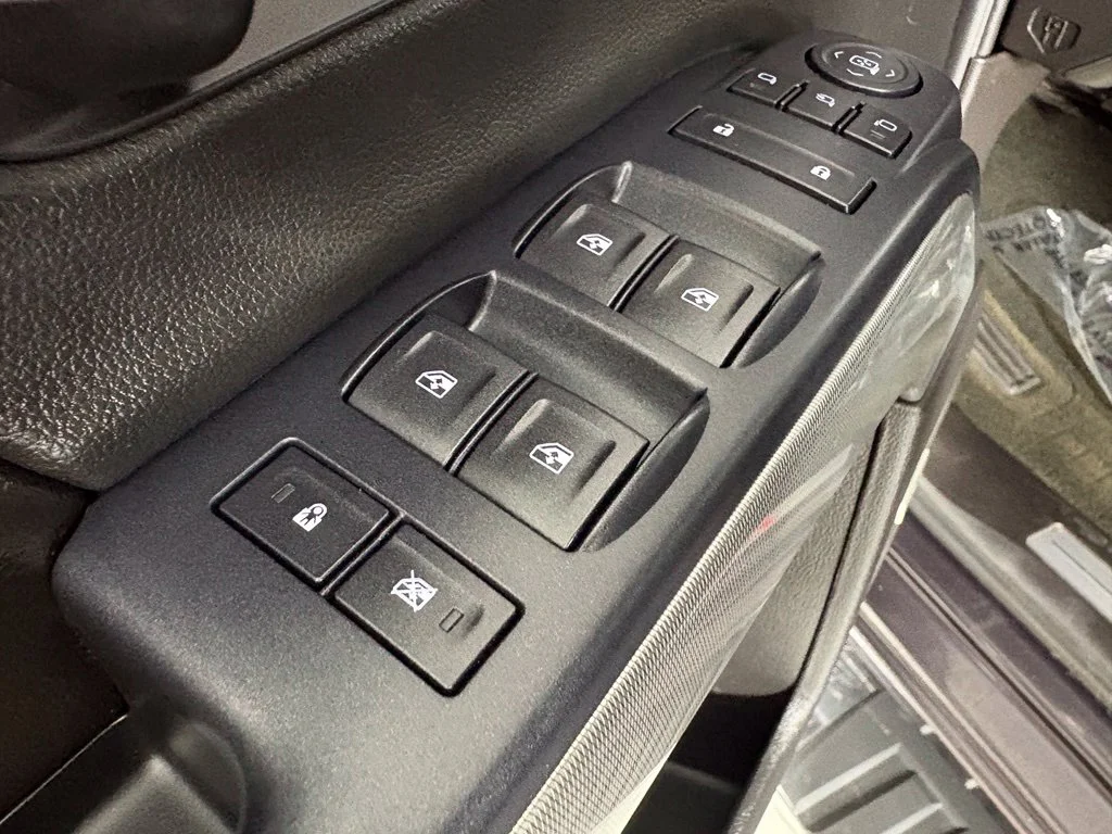Used 2015 Gray Chevrolet LTZ image 18